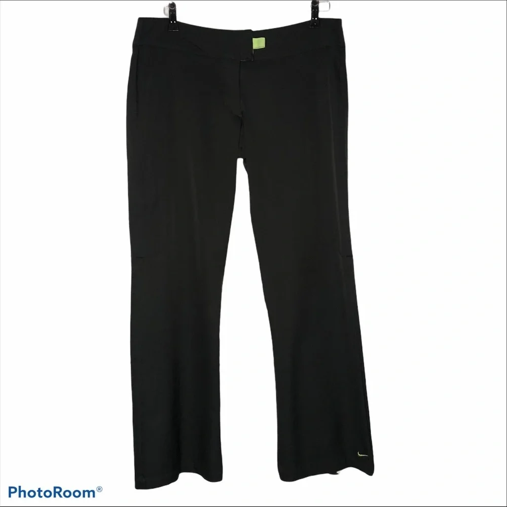 Nike training pants w/back split zipper medium - Picture 2 of 9